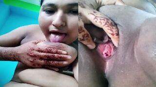 Big boobs ko chus chikni chut ko dikhaai ladki nai
