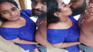 Mallu young lover ka kissing romance