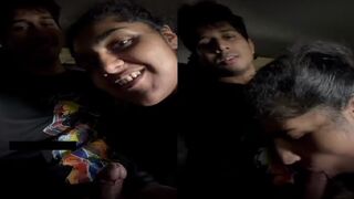 College girl nai car k andar chusi boyfriend ka bada lund