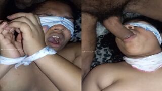 Chubby girl k hath bandh uski gaand pe thapaad maar usko chusaaya lund