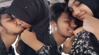 Muslim lover ka kissing or boobs sucking video