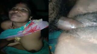 Cute village mature bhabhi ki hariy chut ki chudai