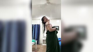 Sexy chubby girl ka nude video