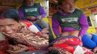 Paid randi ki chudai karte truck driver uncle