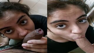 Boyfriend ka bada uncut lund chusti sexy girl