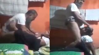 Muslim budhe aadmi nai choda moholle ki jawan randi orat