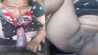 Khulle mai chut chudwa rahi hai gaon ki sasti randi