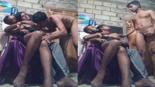 Sexy village cuck bhabhi ka threesome sex