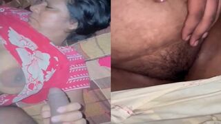 Gahari need mai soi maa k hatho mai diya lund dekha chut