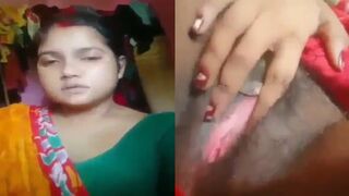 Saree pahani village bhabhi ka chut fingering