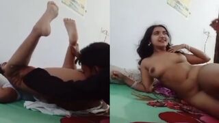 Beautiful horny girl chudi chut or gaand ko chatwaake