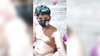 Beautiful chubby bhabhi nai lover ka lund ko chus mast chut ko chudwaai