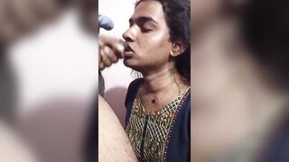 Desi kinnar ko lund chusaya or maal khillaya