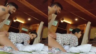Sexy desi ladki ko ghodi bana kiya uski hard chudai