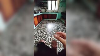 Maa k saamne baith harami bete nai mara muth